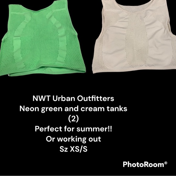 NWT Urban outfitter tank tops (2 in a bundle) Both Sz xs/s - Picture 3 of 10